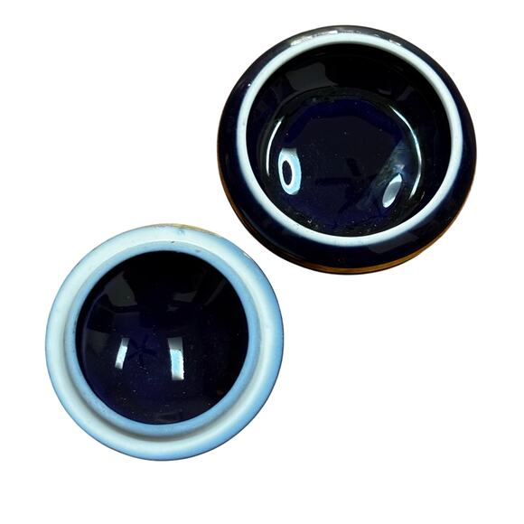 Vintage Limoges France porcelain trinket box cobalt blue & romantic gold design - Picture 4 of 8